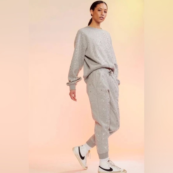 CYNTHIA ROWLEY Rhinestone Embellished Grey Sweatpants - Picture 15 of 15